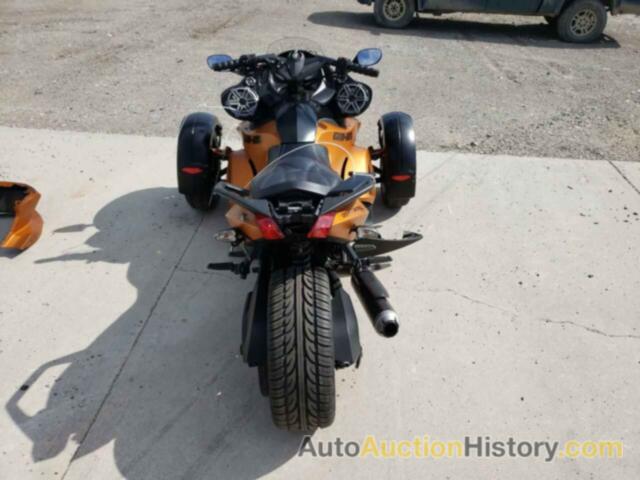 CAN-AM SPYDER RS, 2BXJARA18BV000910