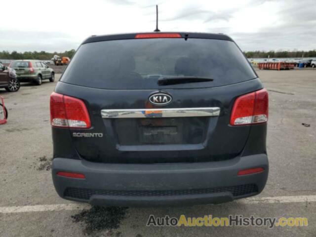 KIA SORENTO BASE, 5XYKT3A1XBG156066