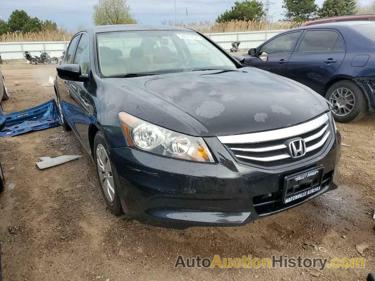 HONDA ACCORD LX, 1HGCP2F34CA203558