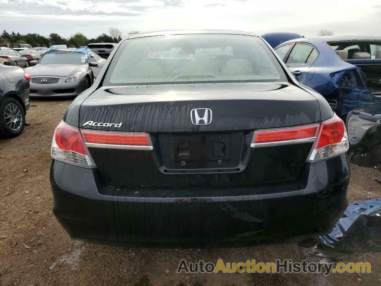 HONDA ACCORD LX, 1HGCP2F34CA203558