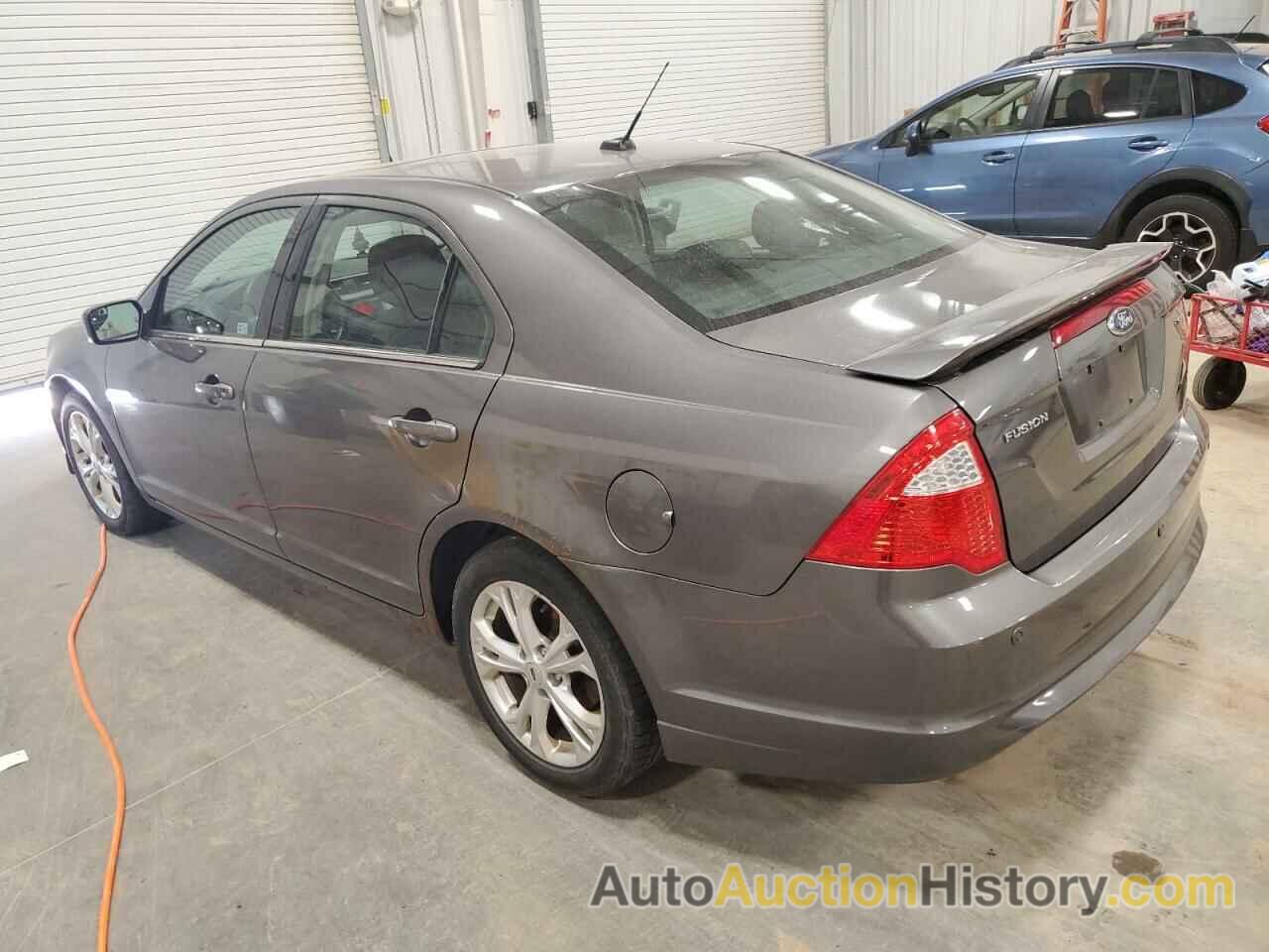 FORD FUSION SE, 3FAHP0HA2CR113888