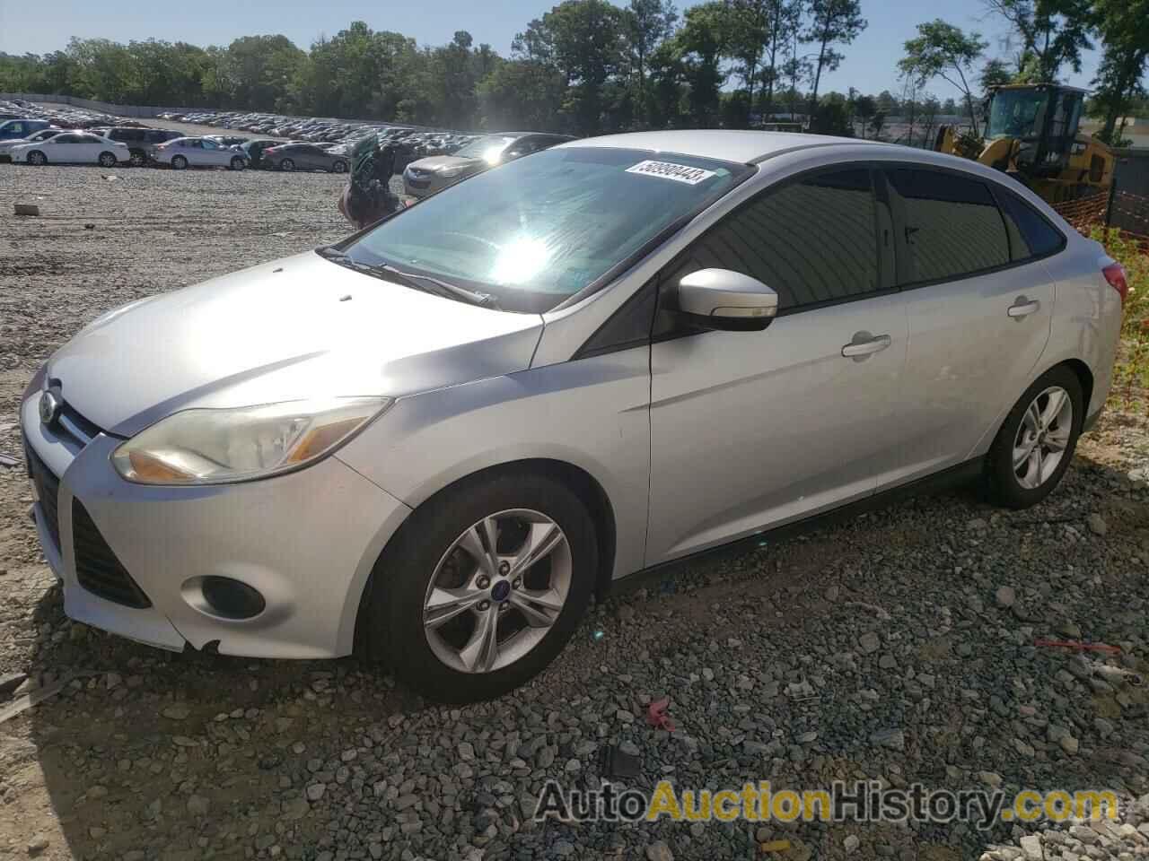 2014 FORD FOCUS SE, 1FADP3F27EL243811