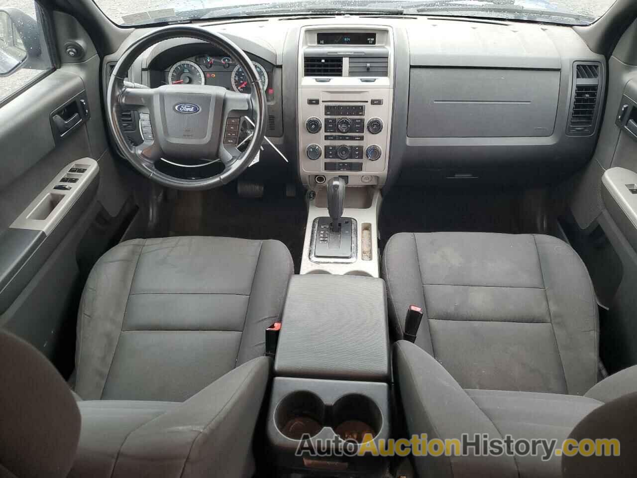 FORD ESCAPE XLT, 1FMCU9DG0BKA22533