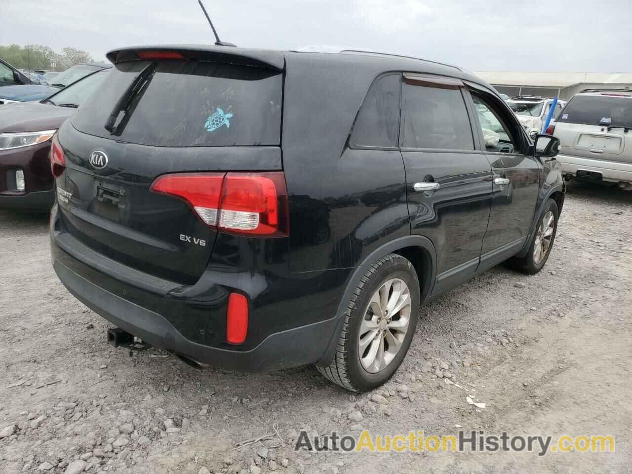 KIA SORENTO EX, 5XYKU4A77FG620735