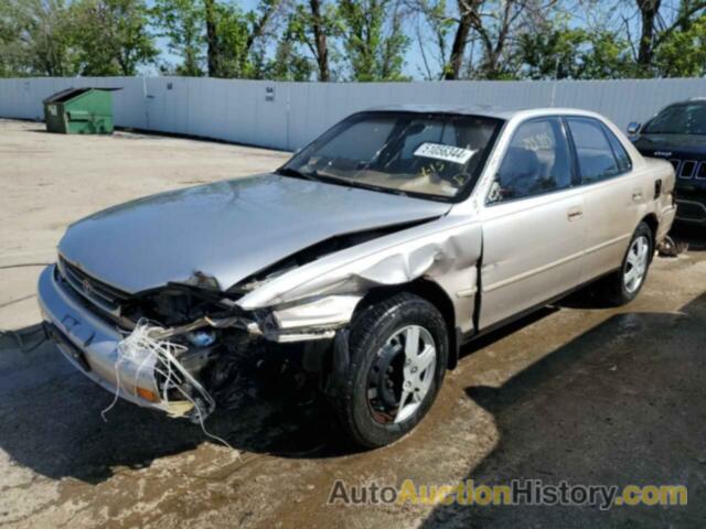 TOYOTA CAMRY LE, 4T1GK12E4SU081955