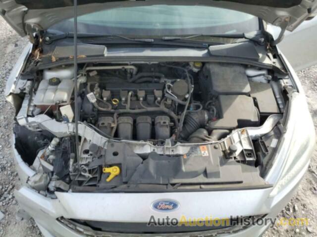 FORD FOCUS SE, 1FADP3K28FL334884