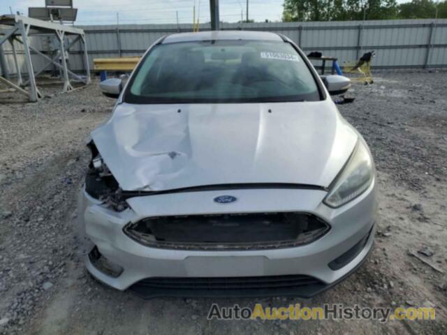 FORD FOCUS SE, 1FADP3K28FL334884