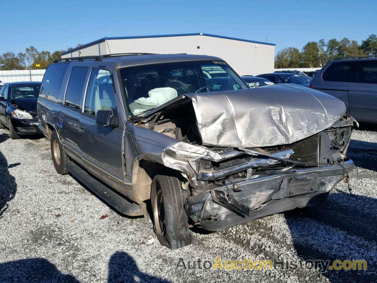 1999 CHEVROLET SUBURBAN C1500, 3GNEC16R1XG216641