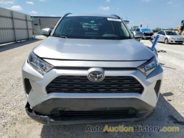 TOYOTA RAV4 LE, 2T3K1RFV9LC077495