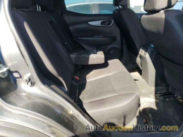 NISSAN ROGUE S, JN1BJ1CP4HW031106