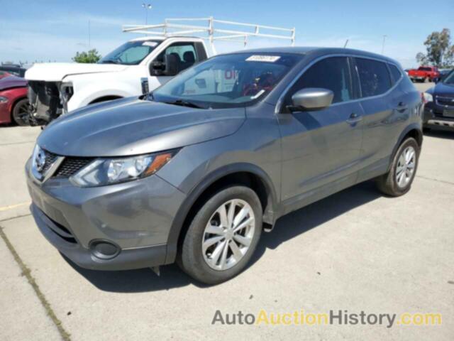 NISSAN ROGUE S, JN1BJ1CP4HW031106