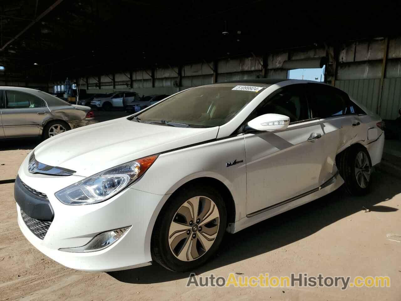 HYUNDAI SONATA HYBRID, KMHEC4A47FA123380