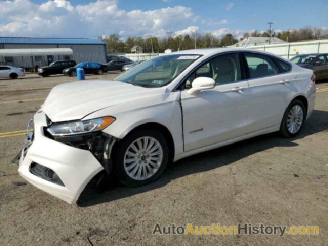 FORD FUSION SE HYBRID, 3FA6P0LU2ER348741