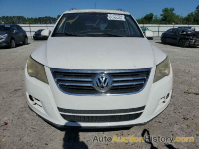 VOLKSWAGEN TIGUAN S, WVGAV75N49W529296