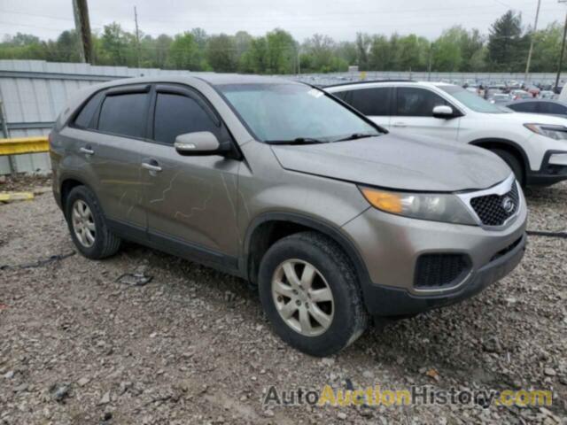 KIA SORENTO BASE, 5XYKT3A17BG112803