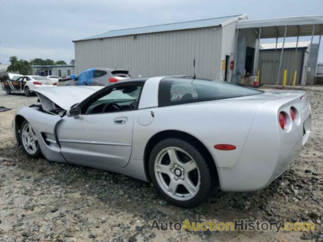 CHEVROLET CORVETTE, 1G1YY22G7V5105364