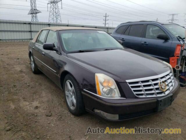 CADILLAC DTS, 1G6KD57Y28U112361