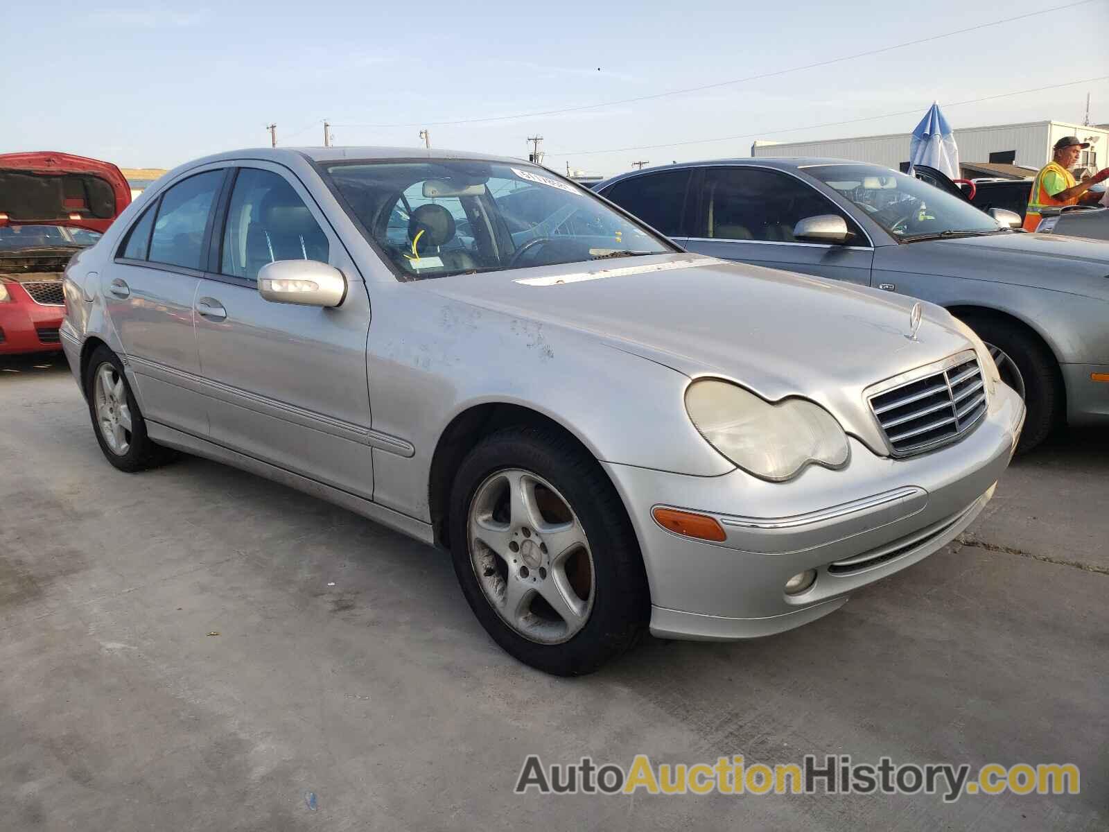 2001 MERCEDES-BENZ C CLASS 320, WDBRF64J61F072040