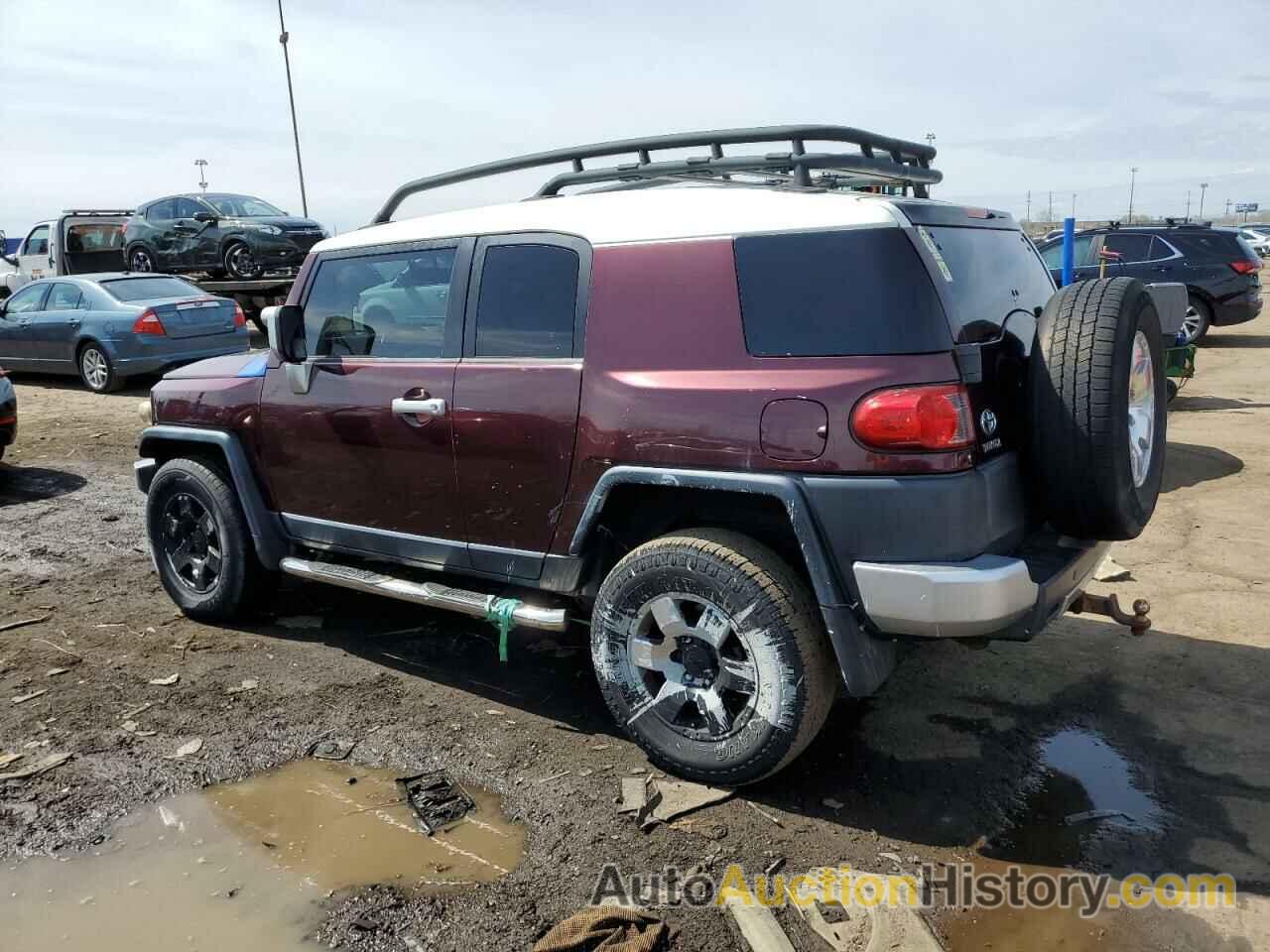 TOYOTA FJ CRUISER, JTEBU11F470070340