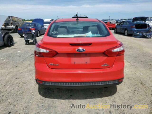 FORD FOCUS SE, 1FADP3F24EL139678