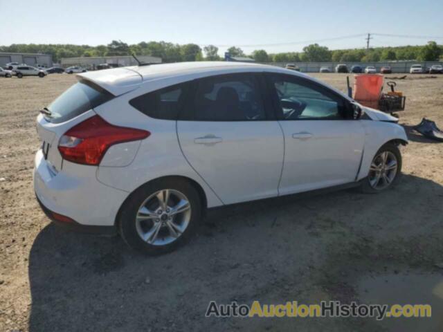 FORD FOCUS SE, 1FADP3K21EL368146