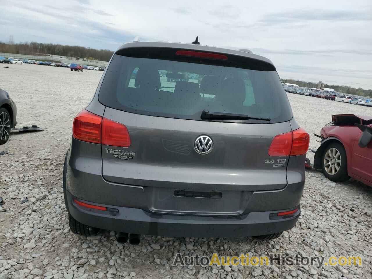 VOLKSWAGEN TIGUAN S, WVGBV7AX1CW000617