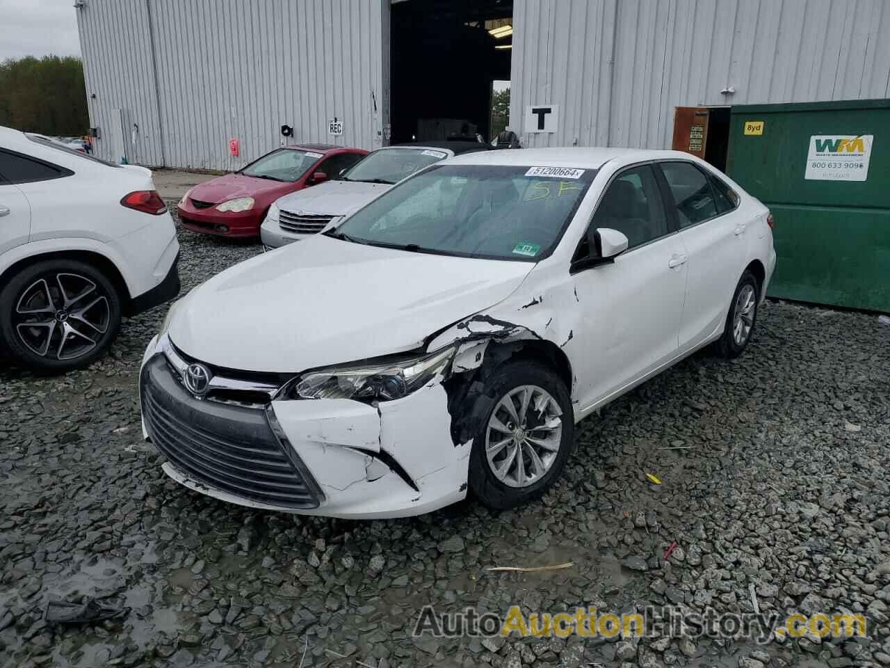 TOYOTA CAMRY LE, 4T4BF1FK6GR527986