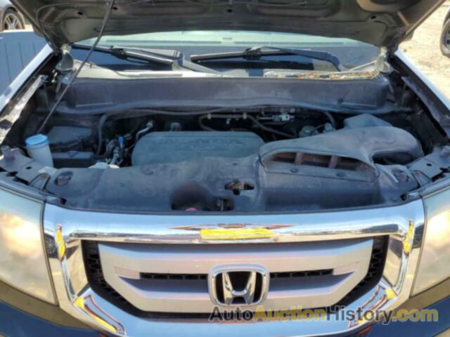 HONDA PILOT LX, 5FNYF4H24BB015023