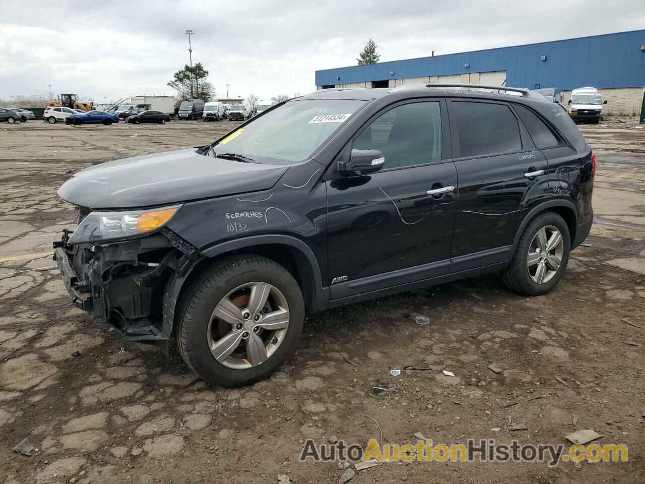 KIA SORENTO EX, 5XYKUDA22DG401134