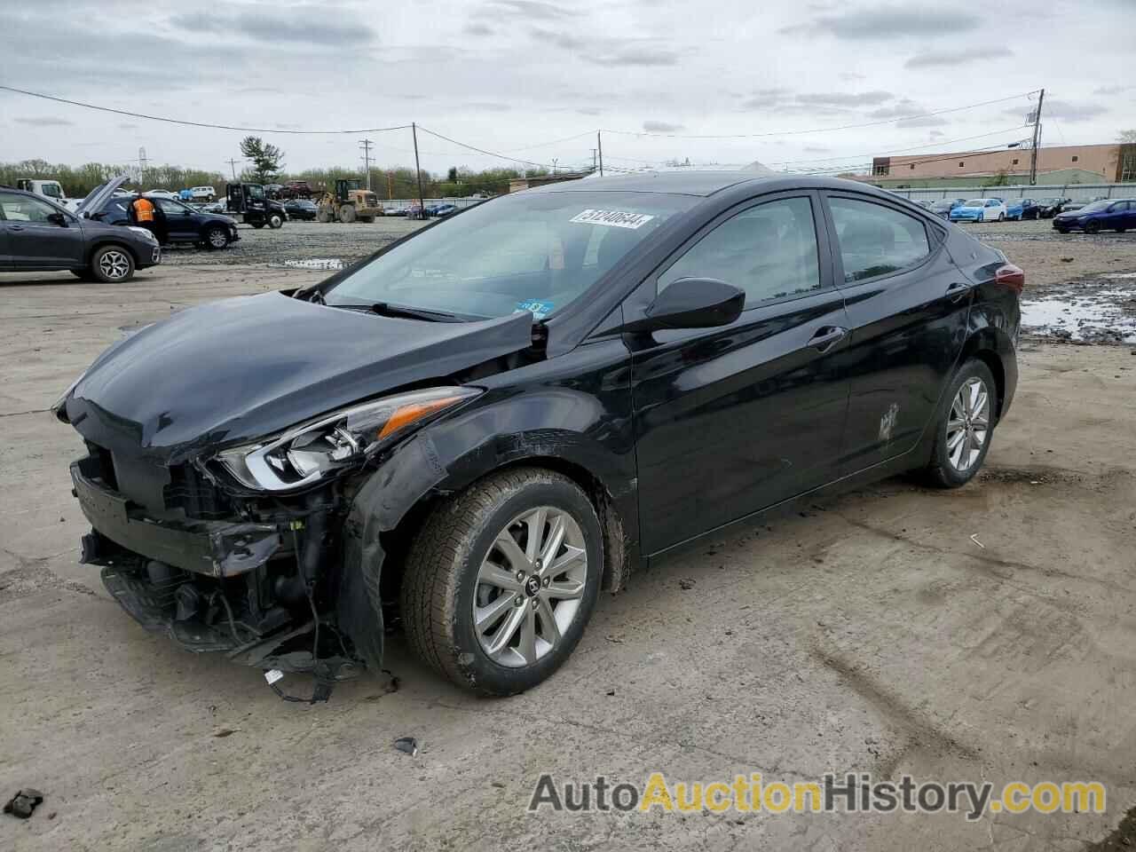 HYUNDAI ELANTRA SE, KMHDH4AE7FU263594