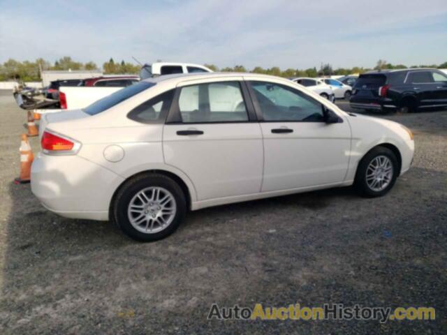 FORD FOCUS SE, 1FAHP3FN2BW135456