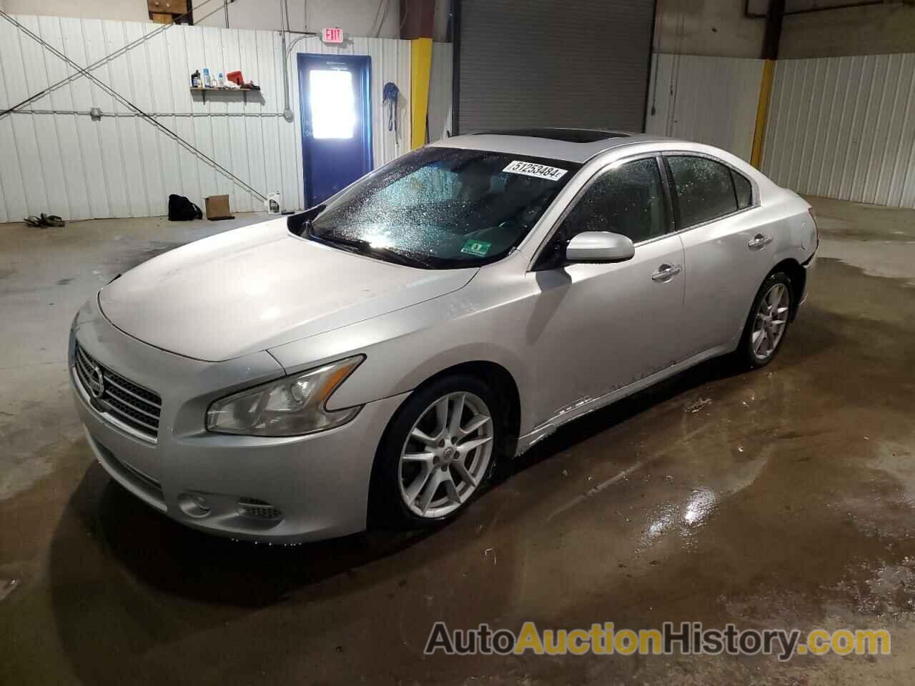 NISSAN MAXIMA S, 1N4AA51E89C824337