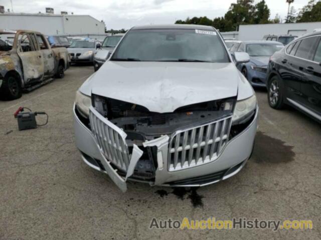 LINCOLN MKT, 2LMHJ5NK5EBL58188