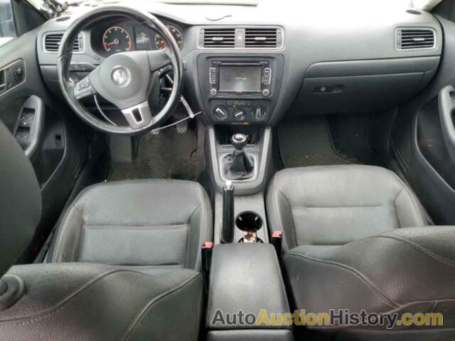 VOLKSWAGEN JETTA SE, 3VWBX7AJXBM318712