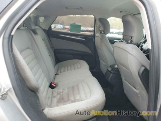 FORD FUSION S, 1FA6P0G75E5371650