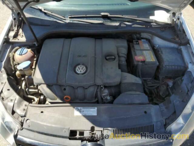 VOLKSWAGEN JETTA S, 3VWKZ7AJ8BM659956