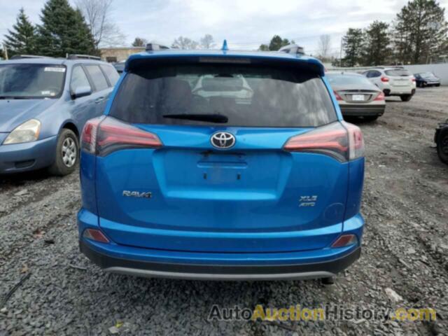 TOYOTA RAV4 XLE, JTMRFREV6HJ700027