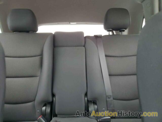 KIA SORENTO BASE, 5XYKTCA19BG098287