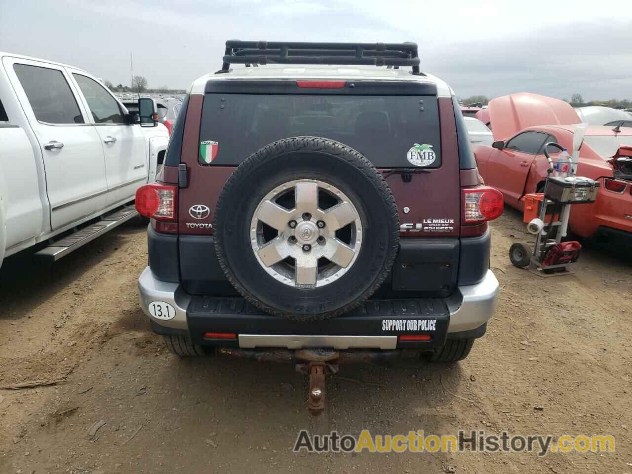 TOYOTA FJ CRUISER, JTEBU11F18K034319