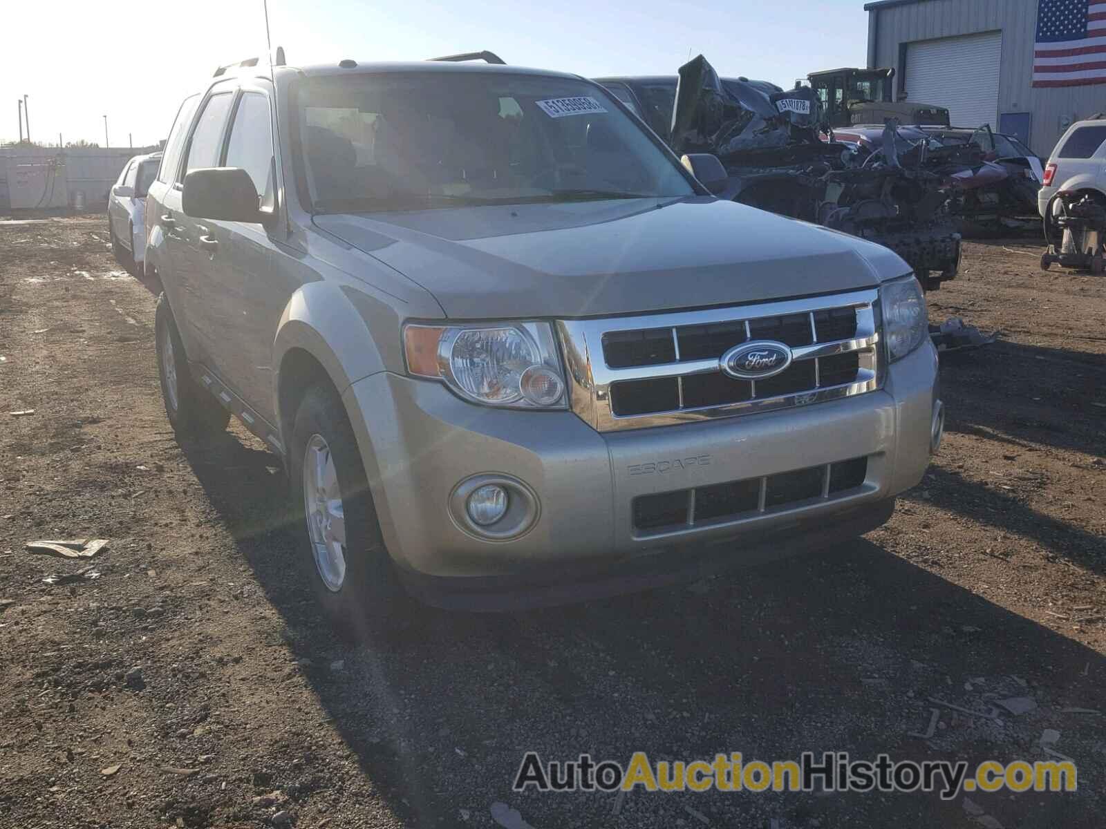 2010 FORD ESCAPE XLT, 1FMCU0D71AKC49451