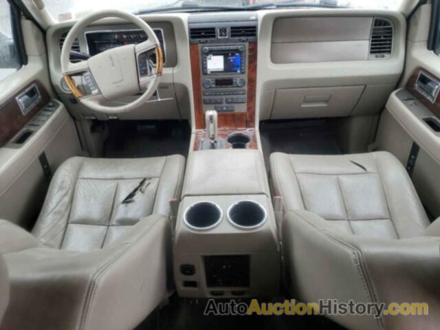 LINCOLN NAVIGATOR, 5LMJJ2J51BEJ04504