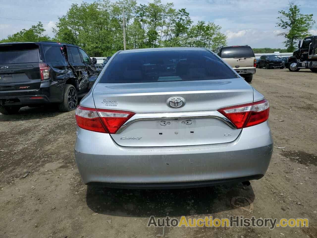 TOYOTA CAMRY LE, 4T4BF1FK6GR574712
