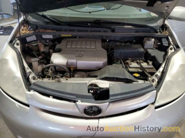 TOYOTA All Models XLE, 5TDZK22C89S288302