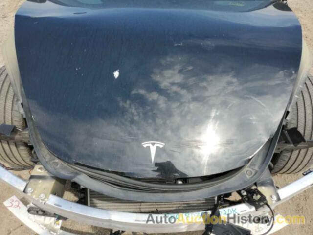 TESLA MODEL 3, 5YJ3E1EA4JF004884