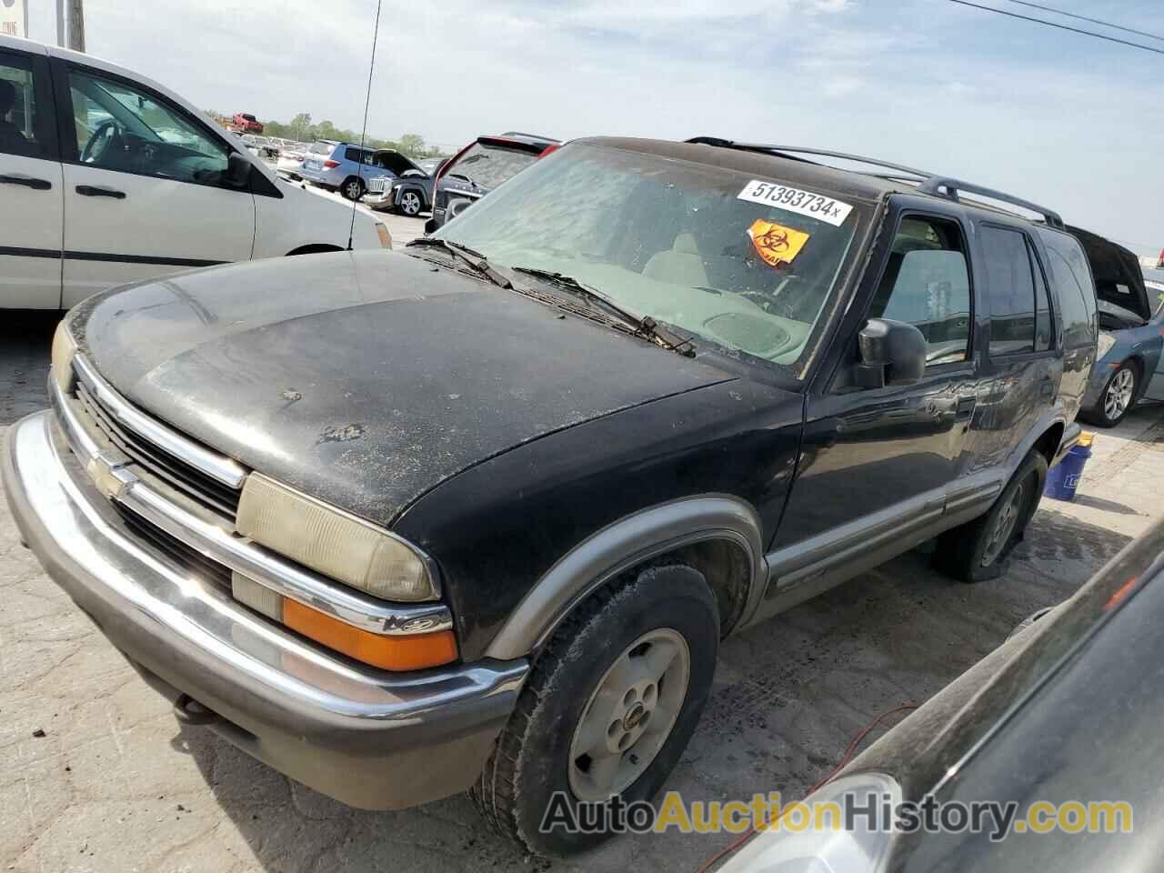 CHEVROLET BLAZER, 1GNDT13W4X2120128