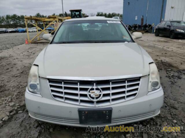 CADILLAC DTS, 1G6KD57Y88U159975