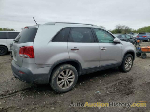 KIA SORENTO BASE, 5XYKTDA26BG079226