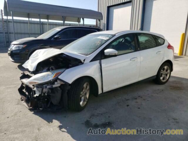 FORD FOCUS SE, 1FADP3K22DL369076