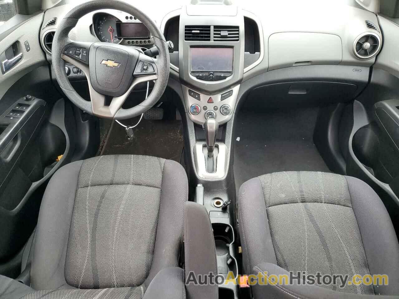 CHEVROLET SONIC LT, 1G1JC6SB8E4228334