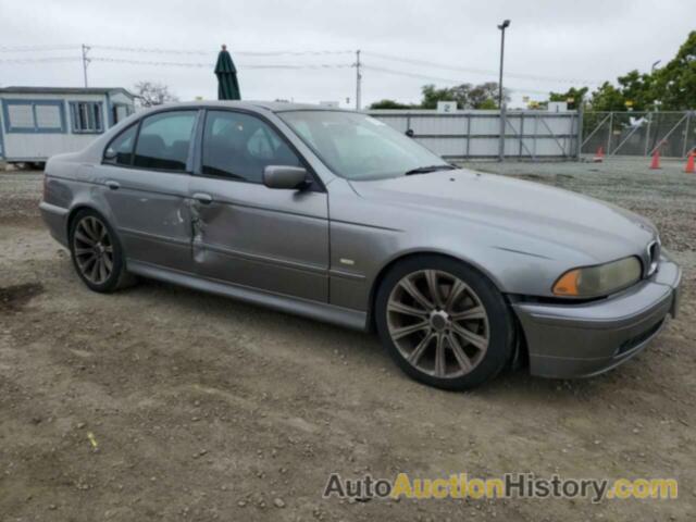 BMW 5 SERIES I, WBADT53482CE92444